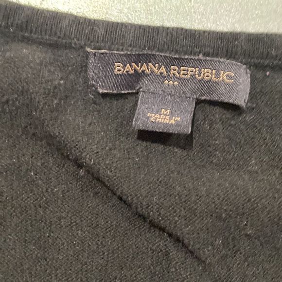 Banana Republic 3/4 Sleeve Sweater Blouse with Ruffle Detailing Size M - Picture 2 of 3